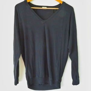 WILFRED ARITZIA Top Womens Small Dark Gray Dolman Long Sleeve Lightweight Shirt